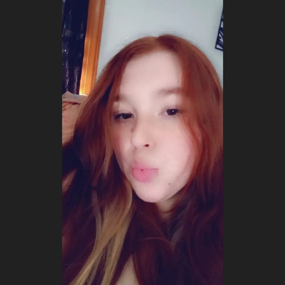 Meet your Posher, Alecia